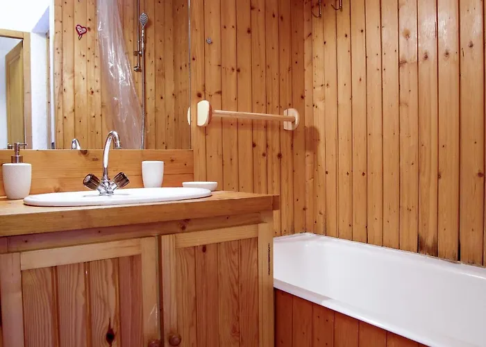 Le Carlton-7 By Interhome Appartement